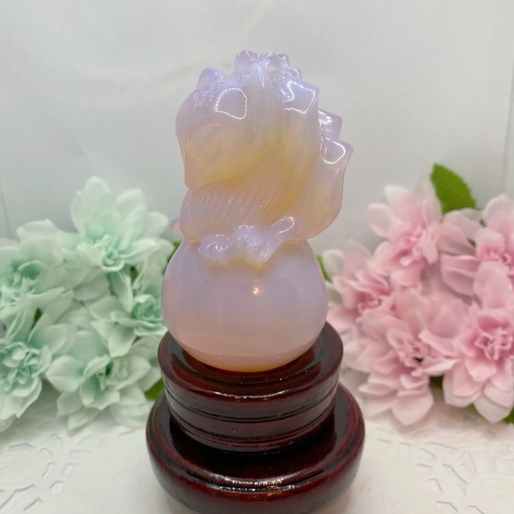 Opal Nine Tailed Fox 🦊 - Picture 2 of 9